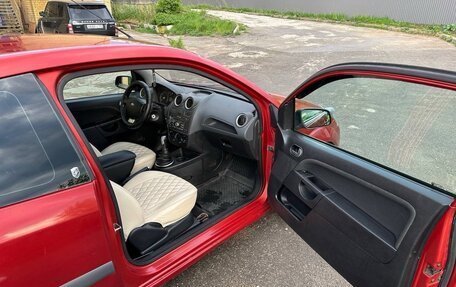 Ford Fiesta, 2007 год, 260 000 рублей, 17 фотография