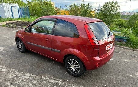 Ford Fiesta, 2007 год, 260 000 рублей, 19 фотография