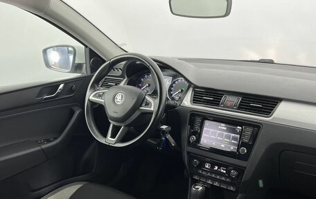 Skoda Rapid I, 2017 год, 1 270 000 рублей, 14 фотография