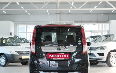 Toyota Roomy I, 2017 год, 1 099 000 рублей, 4 фотография
