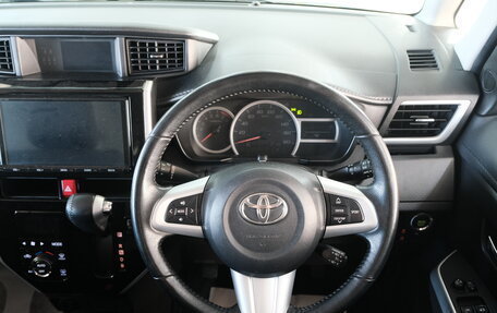 Toyota Roomy I, 2017 год, 1 099 000 рублей, 10 фотография