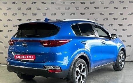 KIA Sportage IV рестайлинг, 2020 год, 2 100 000 рублей, 5 фотография