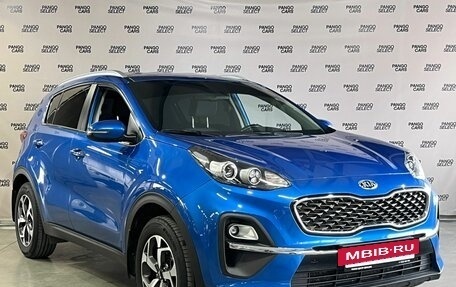 KIA Sportage IV рестайлинг, 2020 год, 2 100 000 рублей, 3 фотография