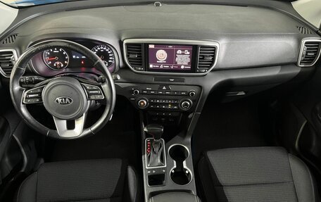 KIA Sportage IV рестайлинг, 2020 год, 2 100 000 рублей, 15 фотография