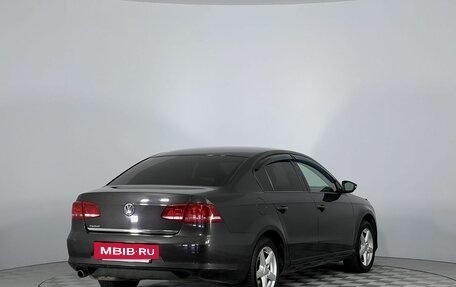 Volkswagen Passat B7, 2011 год, 950 000 рублей, 5 фотография