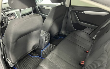 Volkswagen Passat B7, 2011 год, 950 000 рублей, 18 фотография