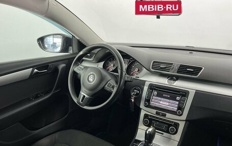 Volkswagen Passat B7, 2011 год, 950 000 рублей, 14 фотография