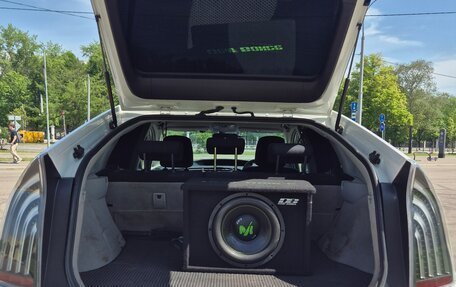 Toyota Prius, 2015 год, 1 150 000 рублей, 7 фотография