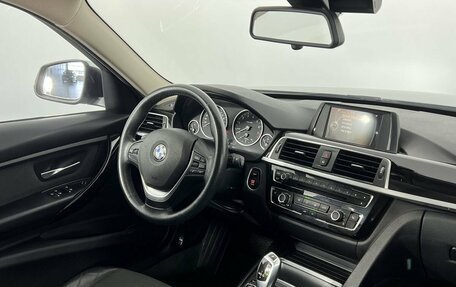BMW 3 серия, 2017 год, 2 199 000 рублей, 14 фотография