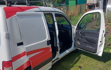 Peugeot Partner II рестайлинг 2, 2006 год, 350 000 рублей, 3 фотография