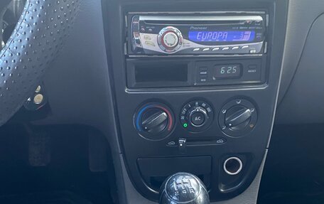 KIA Rio II, 2002 год, 285 000 рублей, 9 фотография