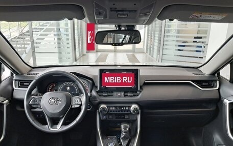 Toyota RAV4, 2020 год, 3 477 000 рублей, 14 фотография