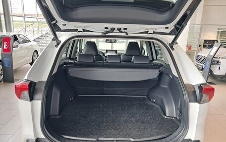 Toyota RAV4, 2020 год, 3 477 000 рублей, 10 фотография