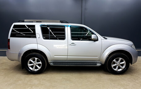 Nissan Pathfinder, 2011 год, 1 450 000 рублей, 3 фотография