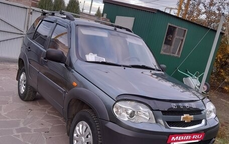 Chevrolet Niva I рестайлинг, 2009 год, 500 000 рублей, 3 фотография
