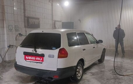 Nissan AD II, 2002 год, 300 000 рублей, 2 фотография