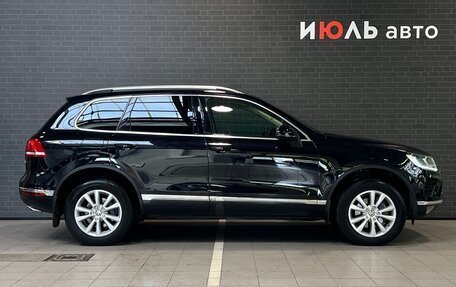 Volkswagen Touareg III, 2015 год, 3 090 000 рублей, 4 фотография