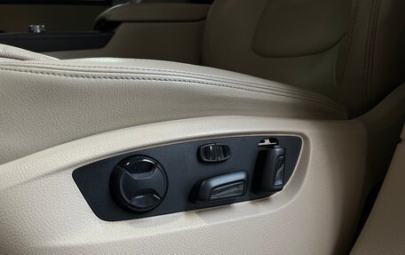 Volkswagen Touareg III, 2015 год, 3 090 000 рублей, 27 фотография