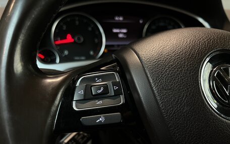 Volkswagen Touareg III, 2015 год, 3 090 000 рублей, 29 фотография