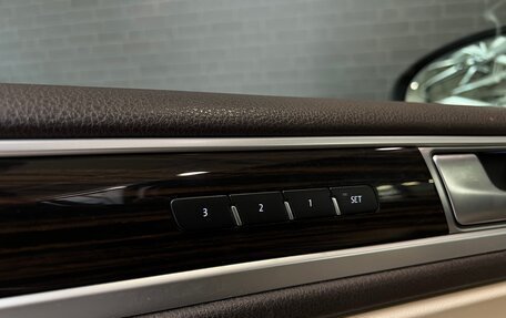 Volkswagen Touareg III, 2015 год, 3 090 000 рублей, 26 фотография