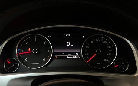 Volkswagen Touareg III, 2015 год, 3 090 000 рублей, 32 фотография