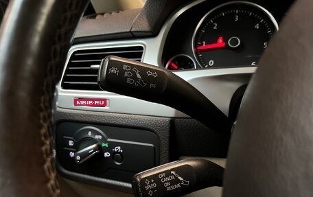 Volkswagen Touareg III, 2015 год, 3 090 000 рублей, 31 фотография