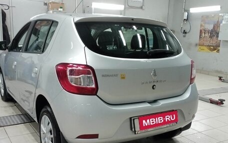 Renault Sandero II рестайлинг, 2018 год, 800 000 рублей, 4 фотография