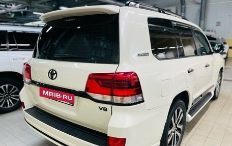 Toyota Land Cruiser 200, 2019 год, 7 960 000 рублей, 5 фотография