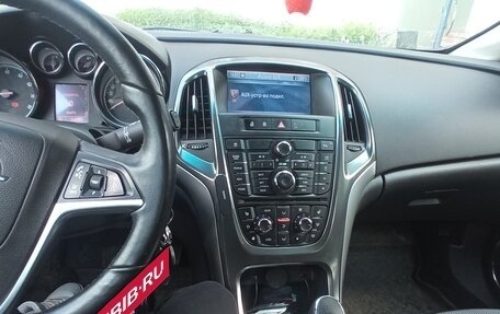 Opel Astra J, 2010 год, 750 000 рублей, 9 фотография