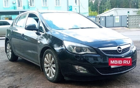 Opel Astra J, 2010 год, 750 000 рублей, 6 фотография