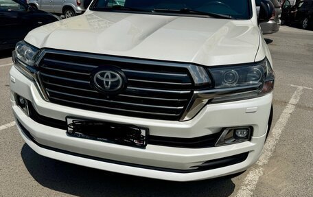 Toyota Land Cruiser 200, 2017 год, 6 500 000 рублей, 7 фотография