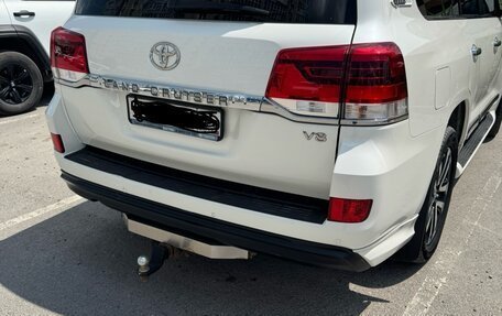 Toyota Land Cruiser 200, 2017 год, 6 500 000 рублей, 5 фотография