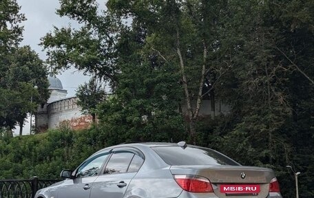 BMW 5 серия, 2004 год, 1 650 000 рублей, 2 фотография