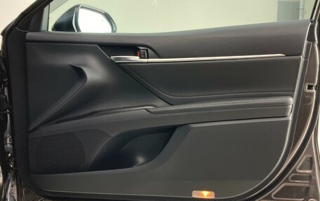 Toyota Camry, 2021 год, 3 200 000 рублей, 18 фотография
