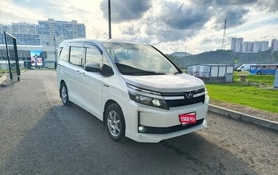 Toyota Voxy III, 2014 год, 1 730 000 рублей, 1 фотография