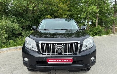 Toyota Land Cruiser Prado 150 рестайлинг 2, 2012 год, 2 950 000 рублей, 1 фотография