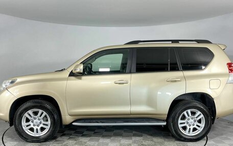 Toyota Land Cruiser Prado 150 рестайлинг 2, 2010 год, 2 229 064 рублей, 8 фотография
