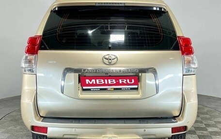 Toyota Land Cruiser Prado 150 рестайлинг 2, 2010 год, 2 229 064 рублей, 6 фотография