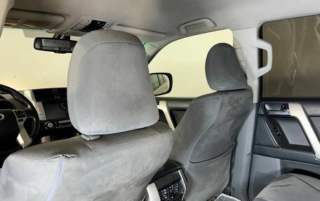 Toyota Land Cruiser Prado 150 рестайлинг 2, 2010 год, 2 229 064 рублей, 10 фотография