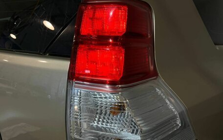 Toyota Land Cruiser Prado 150 рестайлинг 2, 2010 год, 2 229 064 рублей, 40 фотография