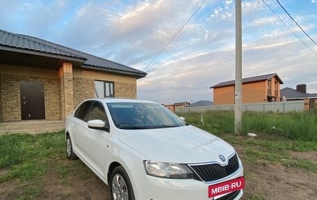 Skoda Rapid I, 2017 год, 1 220 000 рублей, 5 фотография