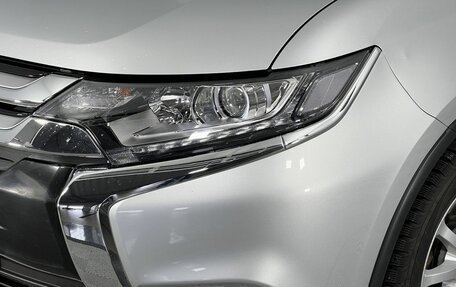 Mitsubishi Outlander III рестайлинг 3, 2016 год, 1 470 000 рублей, 9 фотография