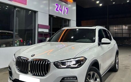 BMW X5, 2019 год, 5 900 000 рублей, 2 фотография