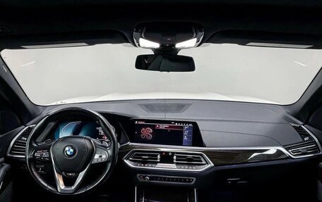 BMW X5, 2019 год, 5 900 000 рублей, 5 фотография