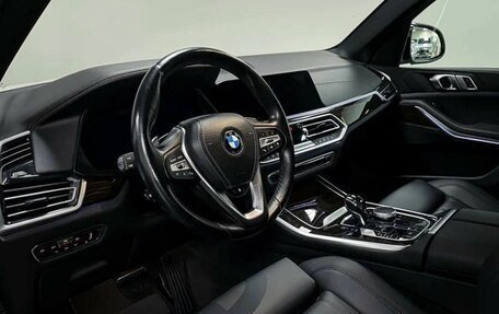 BMW X5, 2019 год, 5 900 000 рублей, 6 фотография