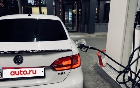 Volkswagen Jetta VI, 2012 год, 1 200 000 рублей, 4 фотография