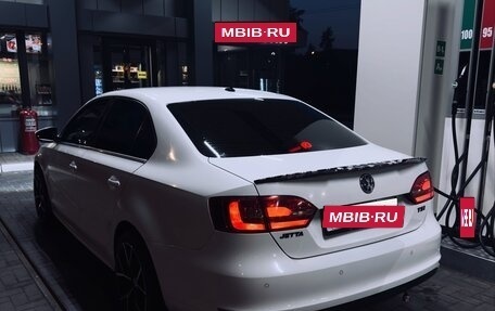 Volkswagen Jetta VI, 2012 год, 1 200 000 рублей, 3 фотография