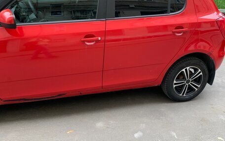 Skoda Fabia II, 2011 год, 250 000 рублей, 3 фотография
