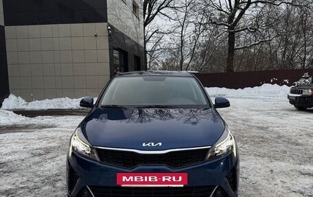 KIA Rio IV, 2022 год, 1 900 000 рублей, 2 фотография