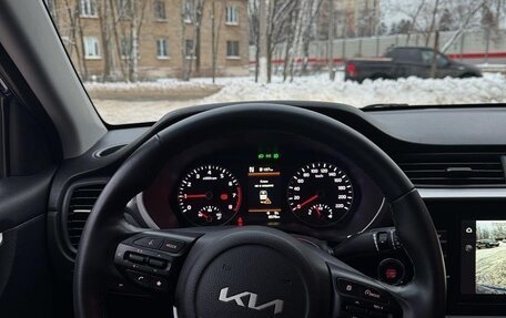 KIA Rio IV, 2022 год, 1 900 000 рублей, 11 фотография